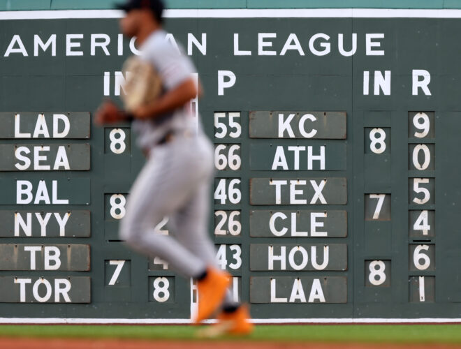 Tigers return to Cleveland for Wild Card Series after falling short of AL Central title